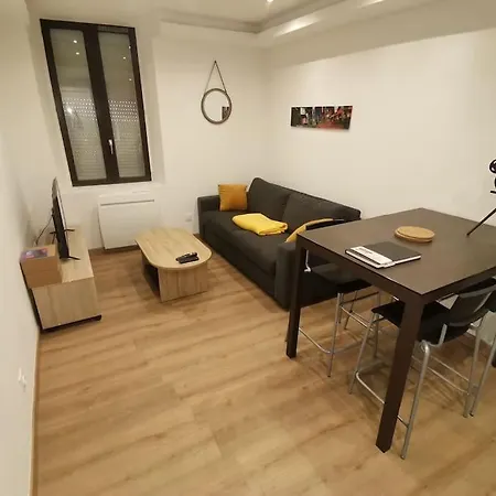 Appartement Lahoré Djadja *